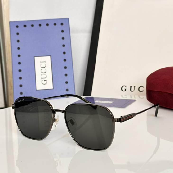Picture of Gucci Sunglasses _SKUfw79338731fw